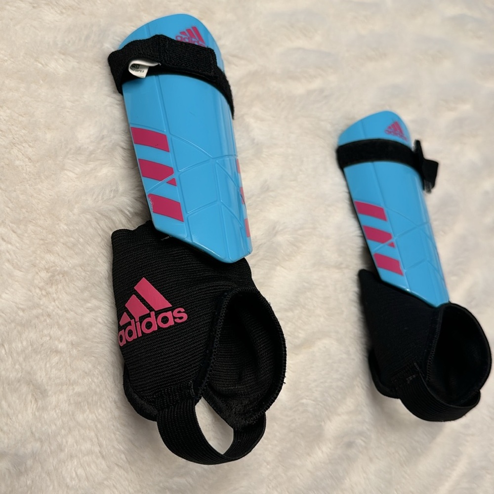 Shinguards - Picture 2 of 4